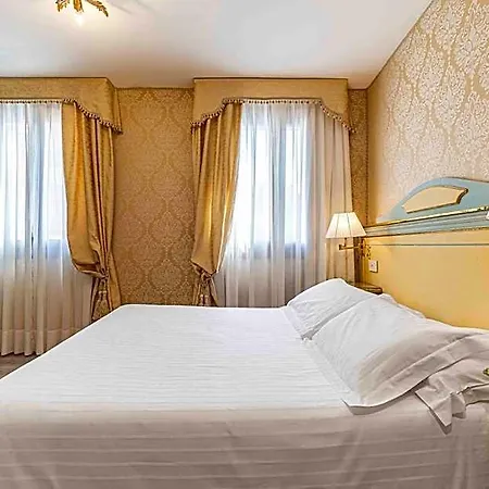 Hotell Falier