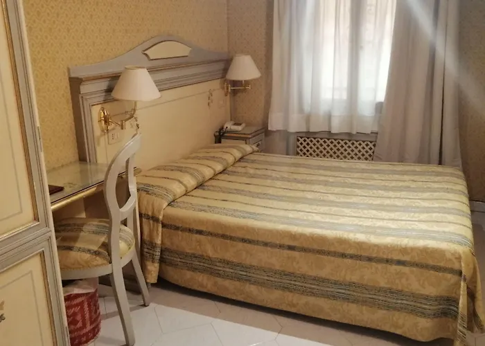 فندق فالير 2*
