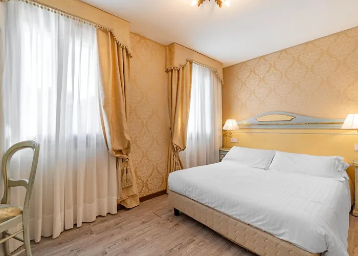 فالير فندق البندقية