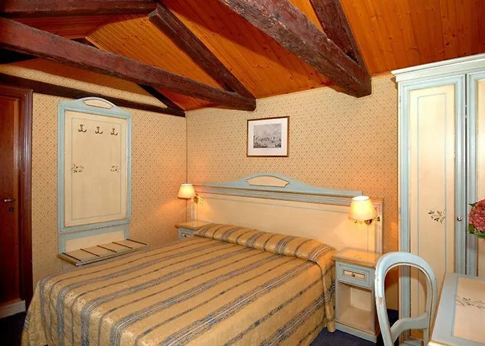 Otel Falier 2*