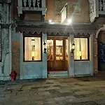 Hotel Falier Venetië