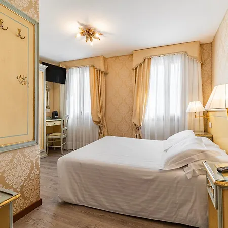 Hotel Falier 2*